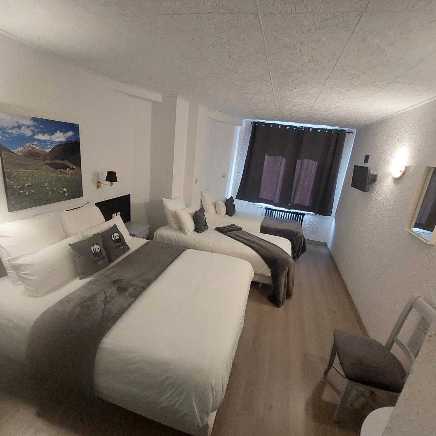 Hotel Panda ปาสเดลากาซา ภายนอก รูปภาพ
